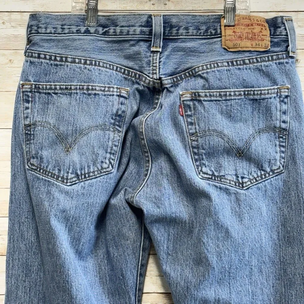 Levis 501 Button Fly Jeans Mens 34x32 Blue Denim Pants Faded Work Chore Office